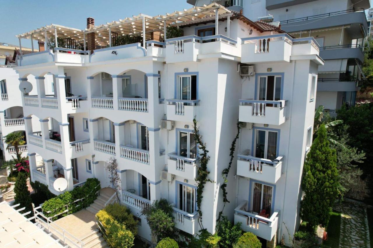 Hotel Erdano Саранде Екстериор снимка