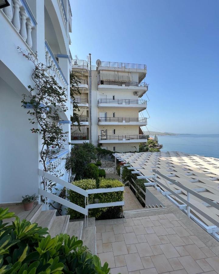 Hotel Erdano Саранде Екстериор снимка