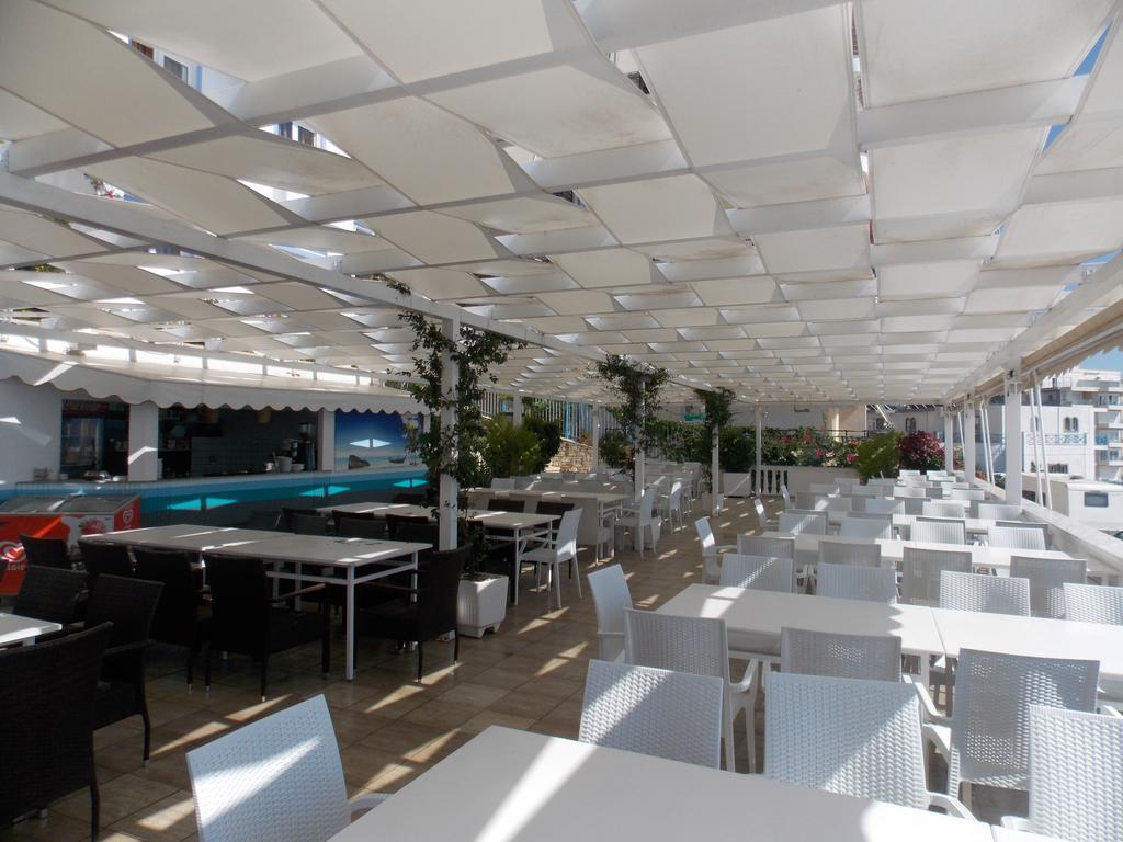 Hotel Erdano Саранде Екстериор снимка